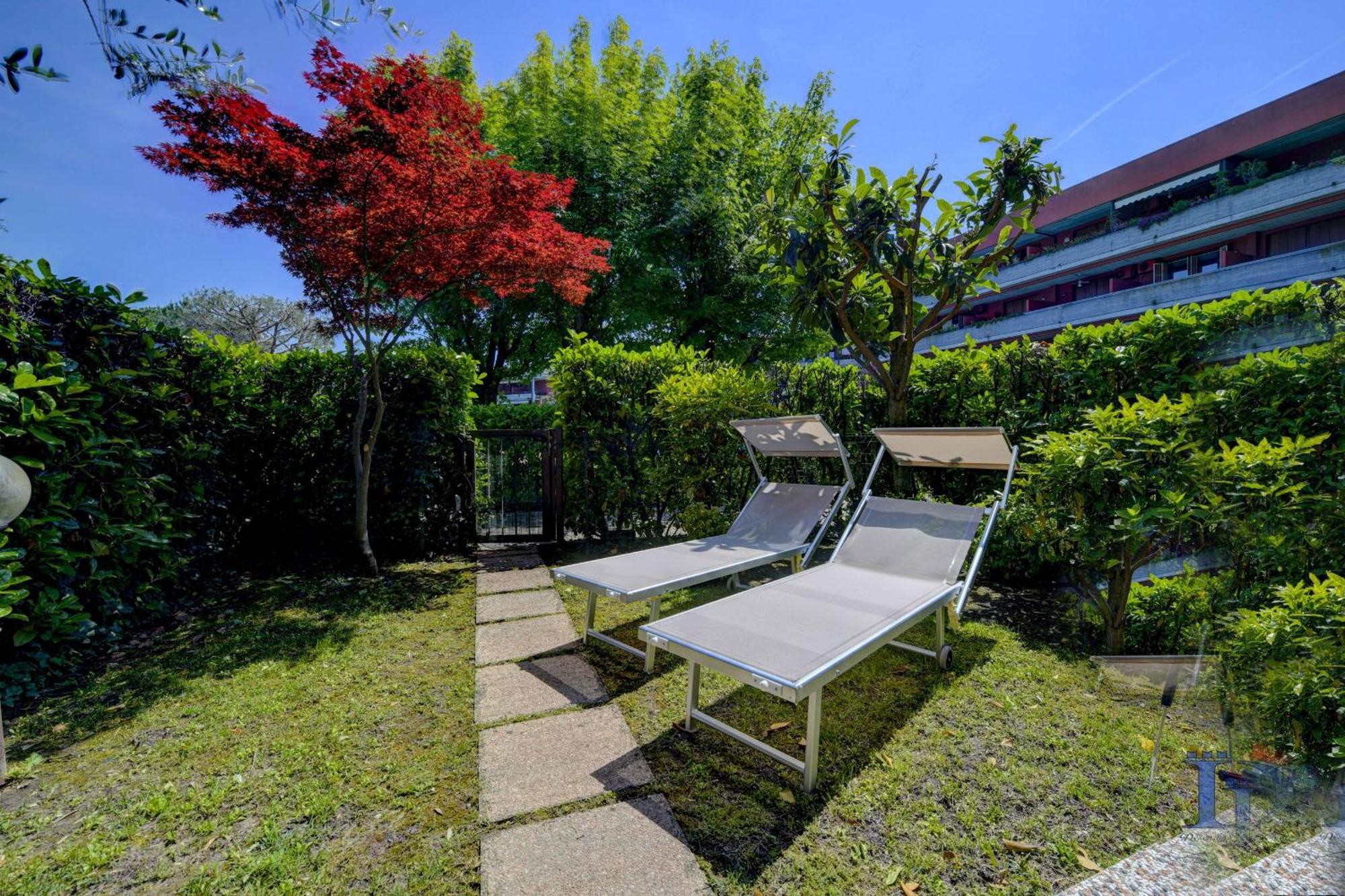Desenzanoloft Dolce vita Desenzano del Garda Esterno foto